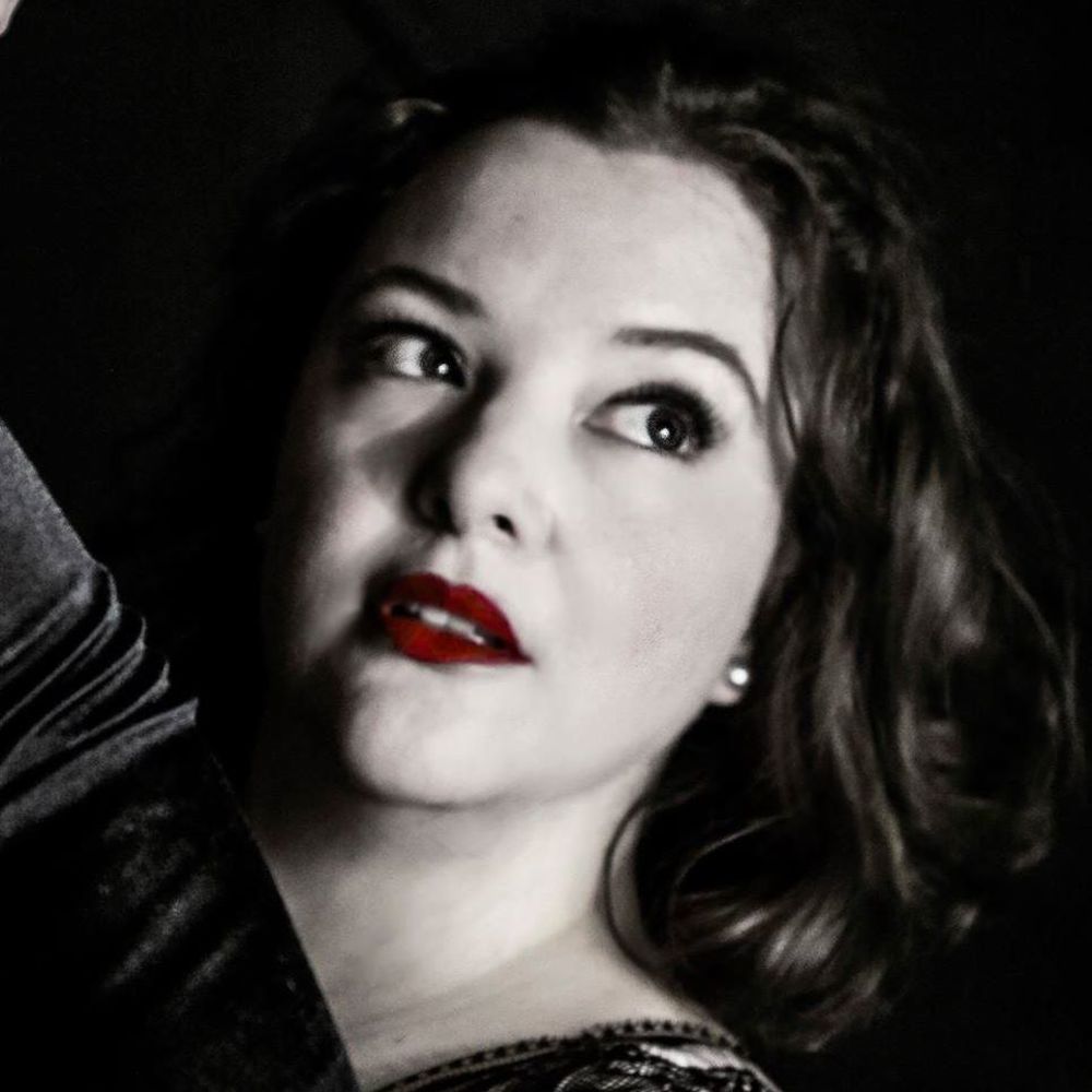 Meet your Posher, Kelly